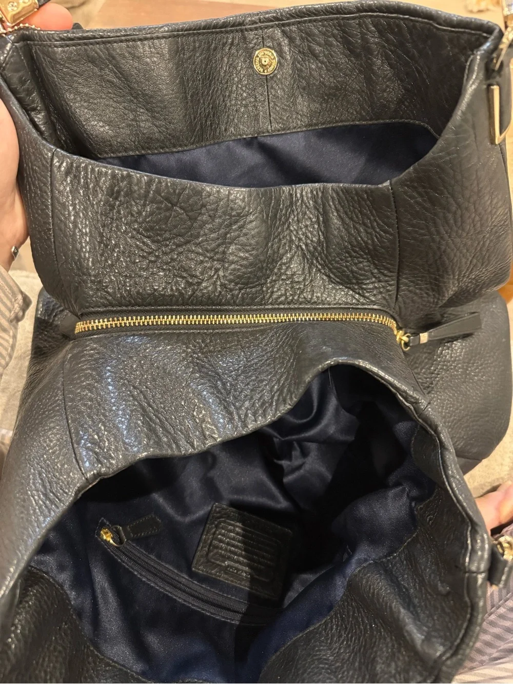 Coach Madison Phoebe Pebble Leather Shoulder Bag Tumbled Navy Lined Black Gold